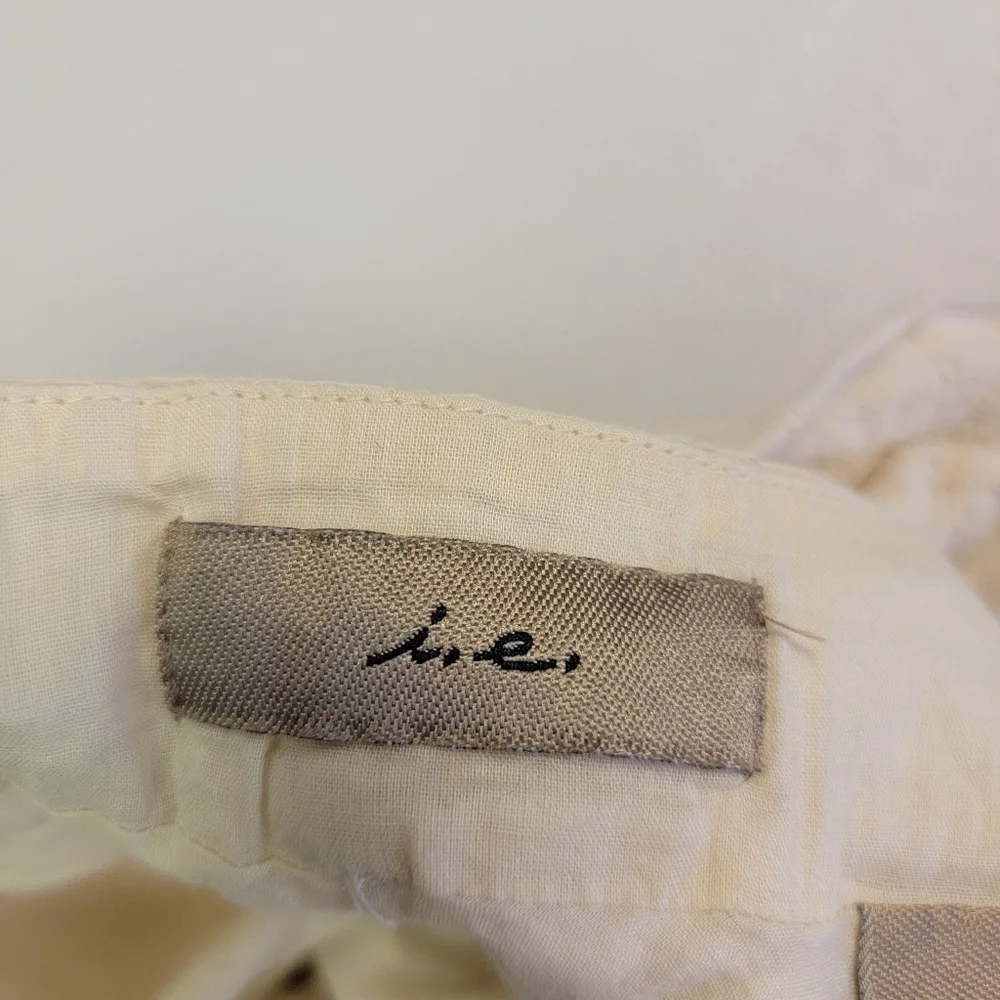 i.e. Chic Cream Midi Embroidered Skirt Women's Size‎ 10